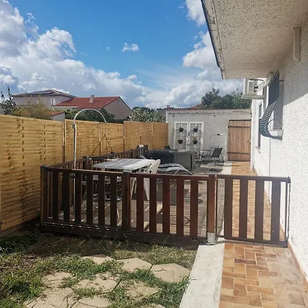 Appartement-1- Prive, Terrasse, Parking Et Jardin